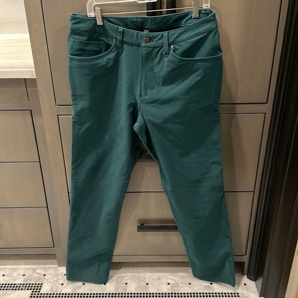 Lululemon ABC Classic Fit 5-Pocket Pant Utilitech (33x32)